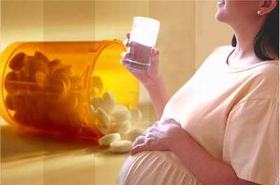 Người có thai cần tránh những kháng sinh nào?